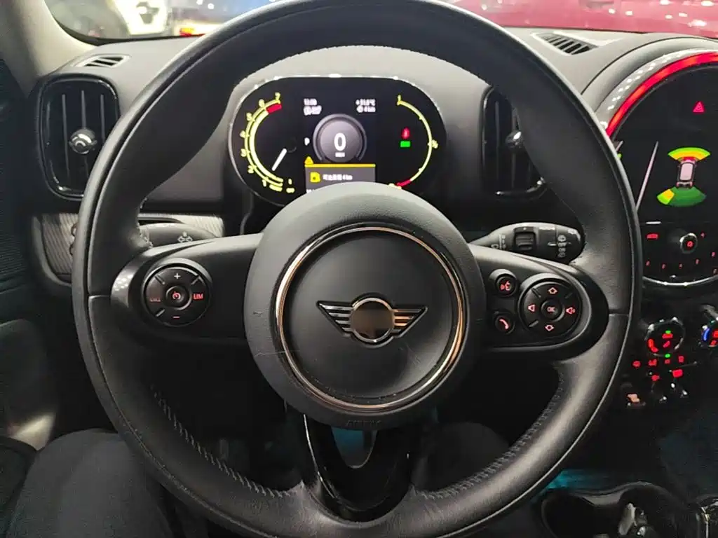 MINI Countryman 2021 — фото 11