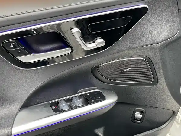 Mercedes-Benz C-Class 2022