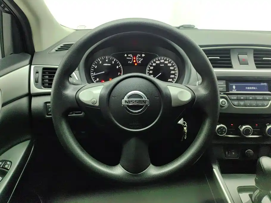 Nissan Sylphy 2022 — фото 15