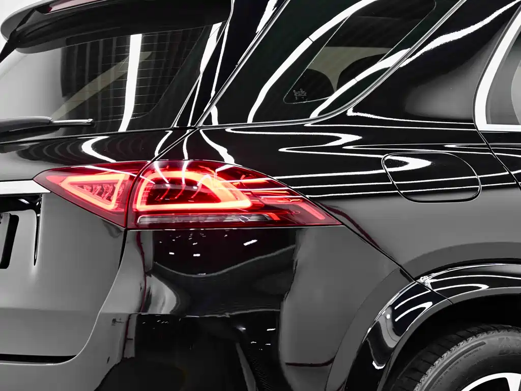 Mercedes-Benz GLE New Energy 2022 — фото 9