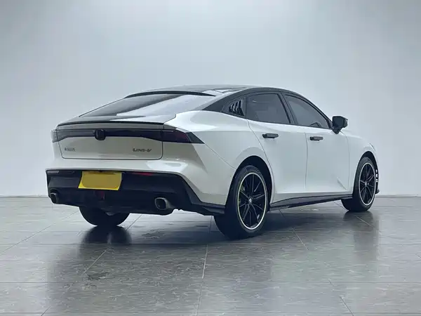 Changan UNI-V 2023