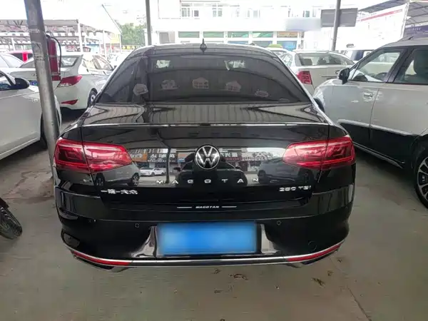 Volkswagen Magotan 2021