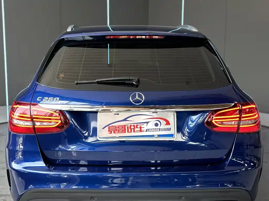 Mercedes-Benz C-Class 2019 — фото 7