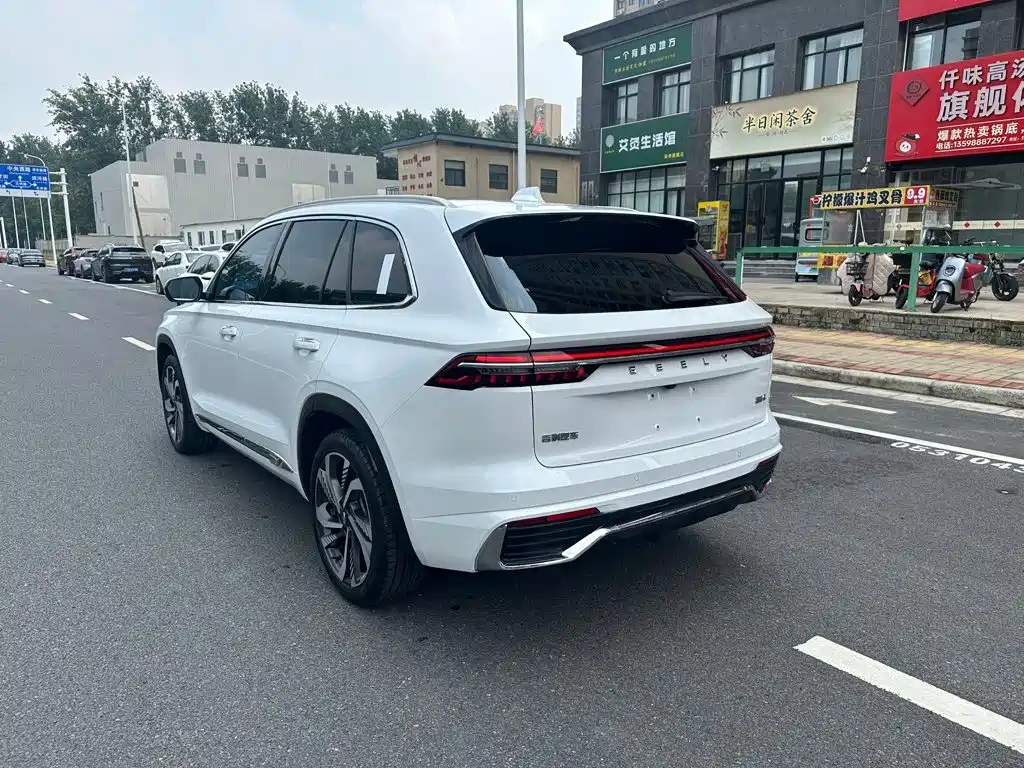 Geely Xingyue L 2023 — фото 11