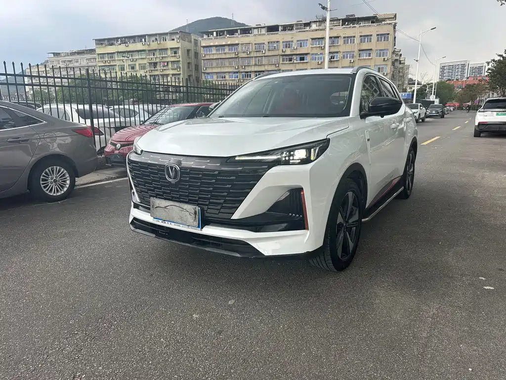 Changan CS55PLUS 2022 — фото 1