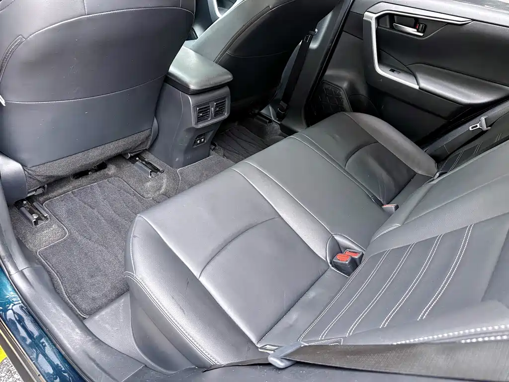 Toyota Wildlander 2020 — фото 15