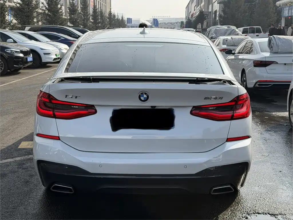 BMW 6 Series GT 2021 — фото 9