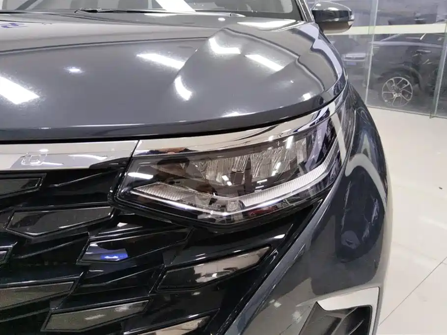 Hyundai Custo 2024