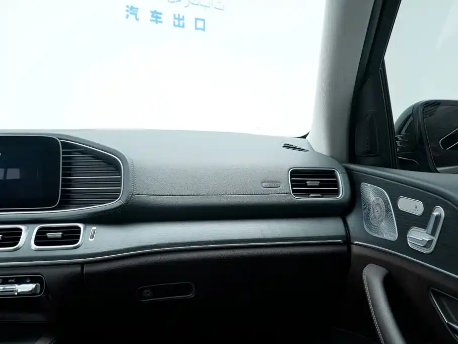 Mercedes-Benz GLE 2020 — фото 20