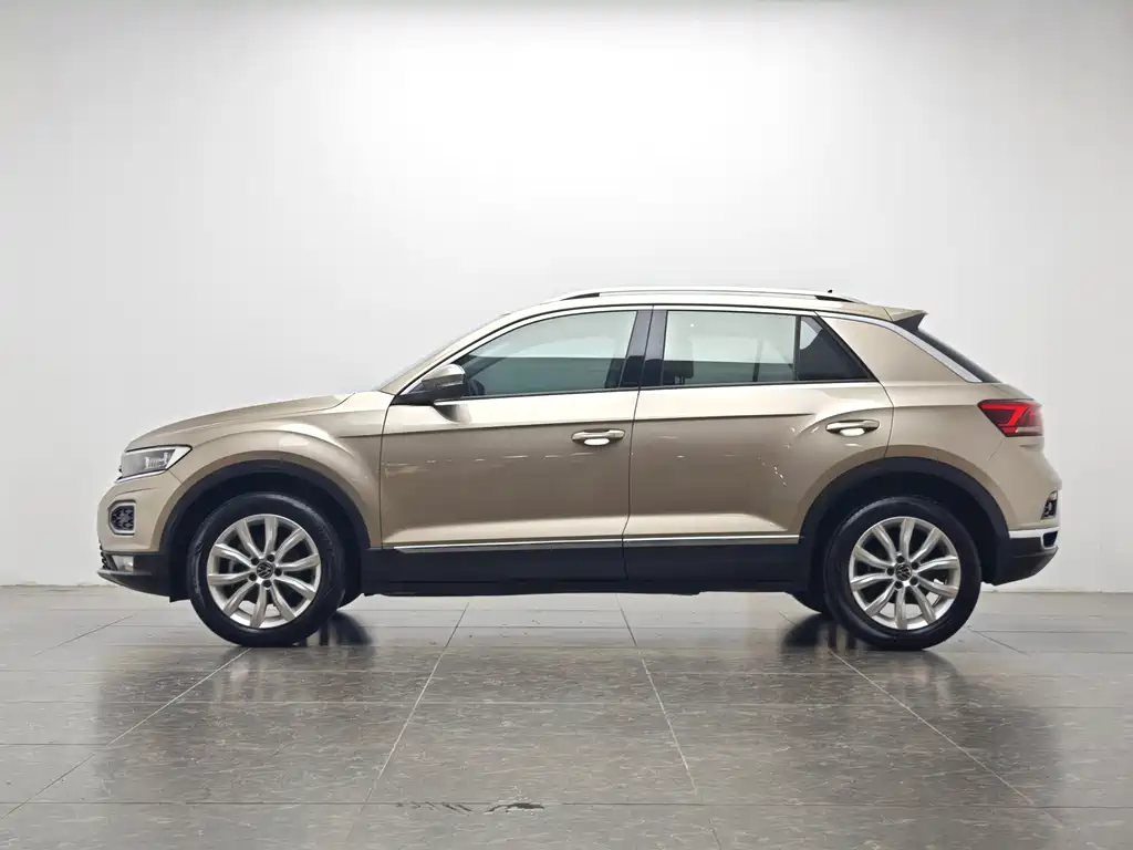 Volkswagen T-Roc 2021 — фото 10