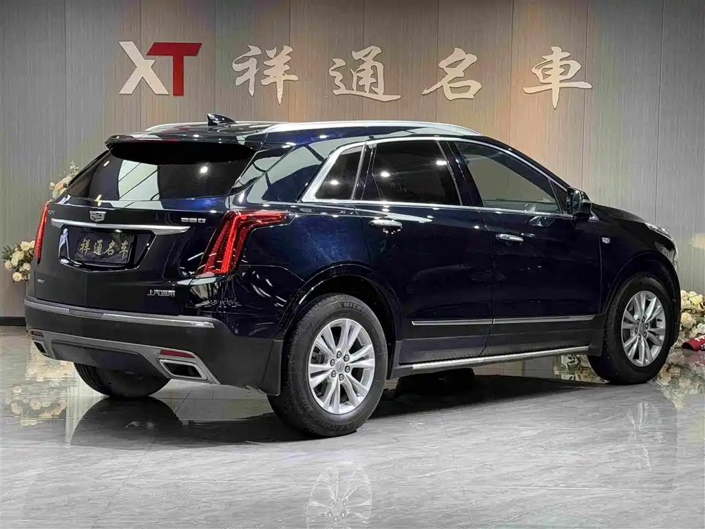 Cadillac XT5 2021 — фото 20