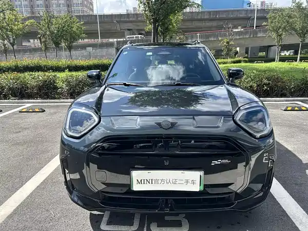 MINI Aceman 2024