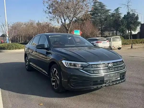 Volkswagen Sagitar 2023