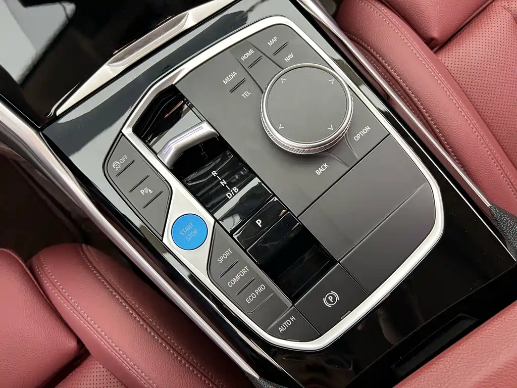 BMW i3 2023 — фото 14