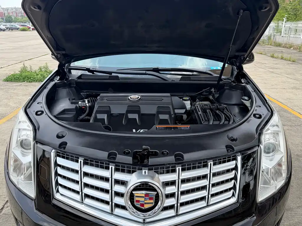 Cadillac SRX 2015 — фото 19