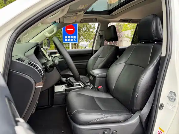 Toyota Prado 2018