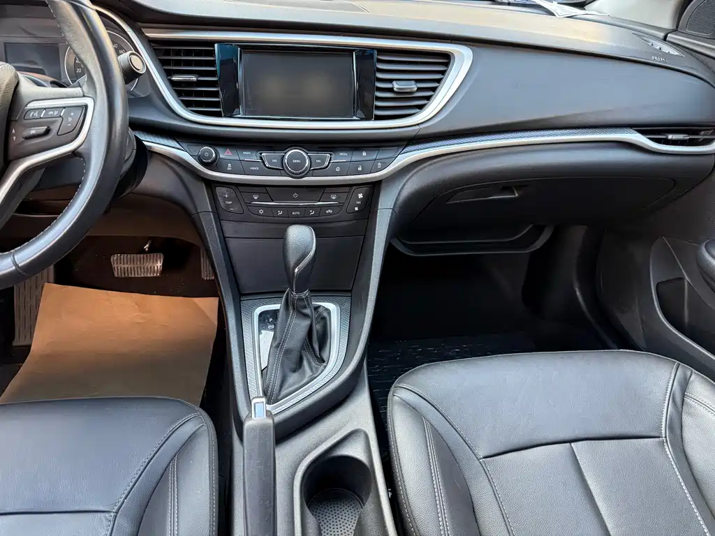 Buick Excelle 2020 — фото 18
