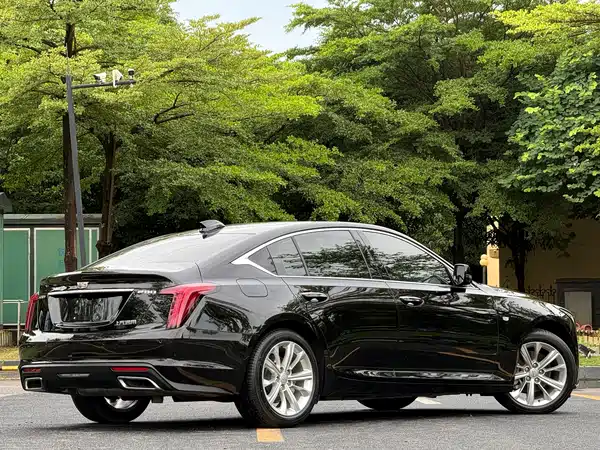 Cadillac CT5 2024