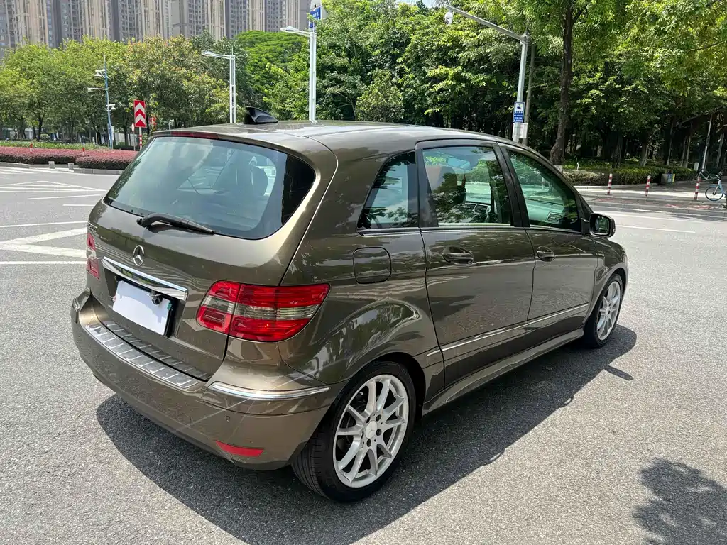 Mercedes-Benz B-Class 2009