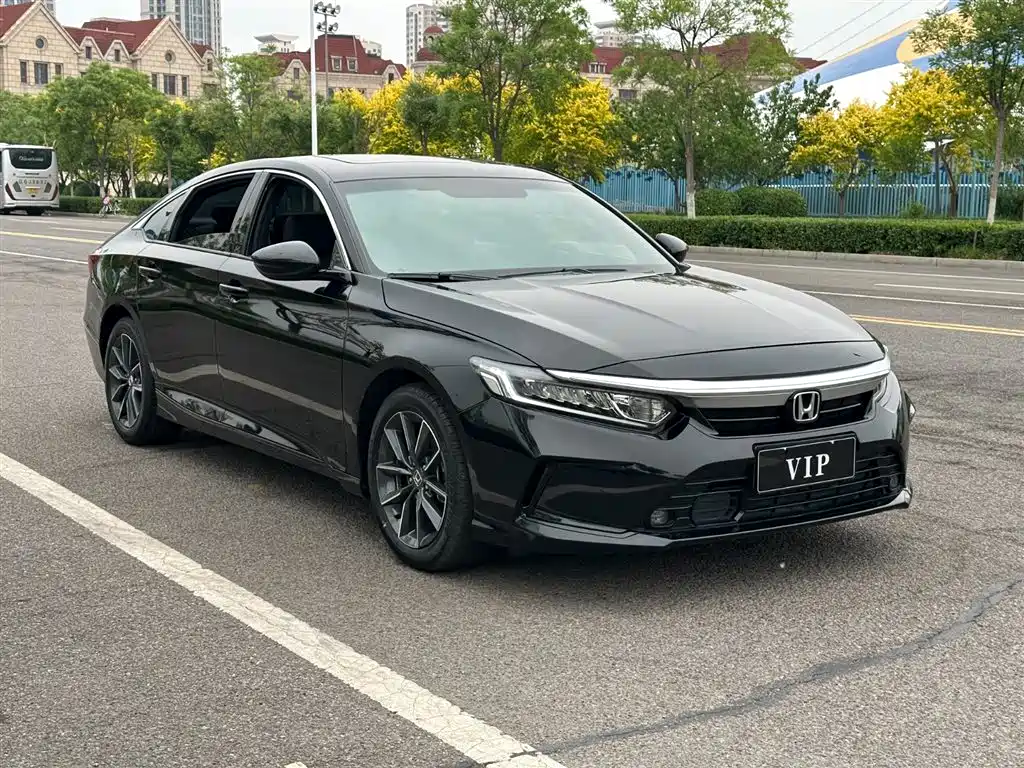 Honda Inspire 2023 — фото 2