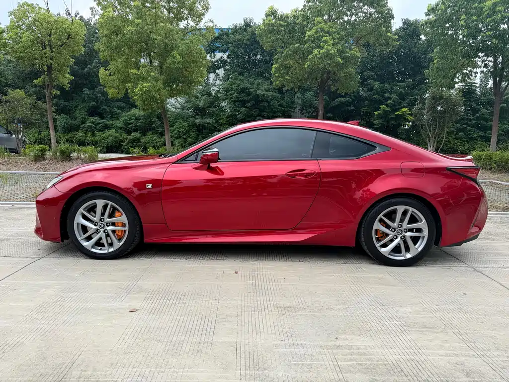 Lexus RC 2020 — фото 16