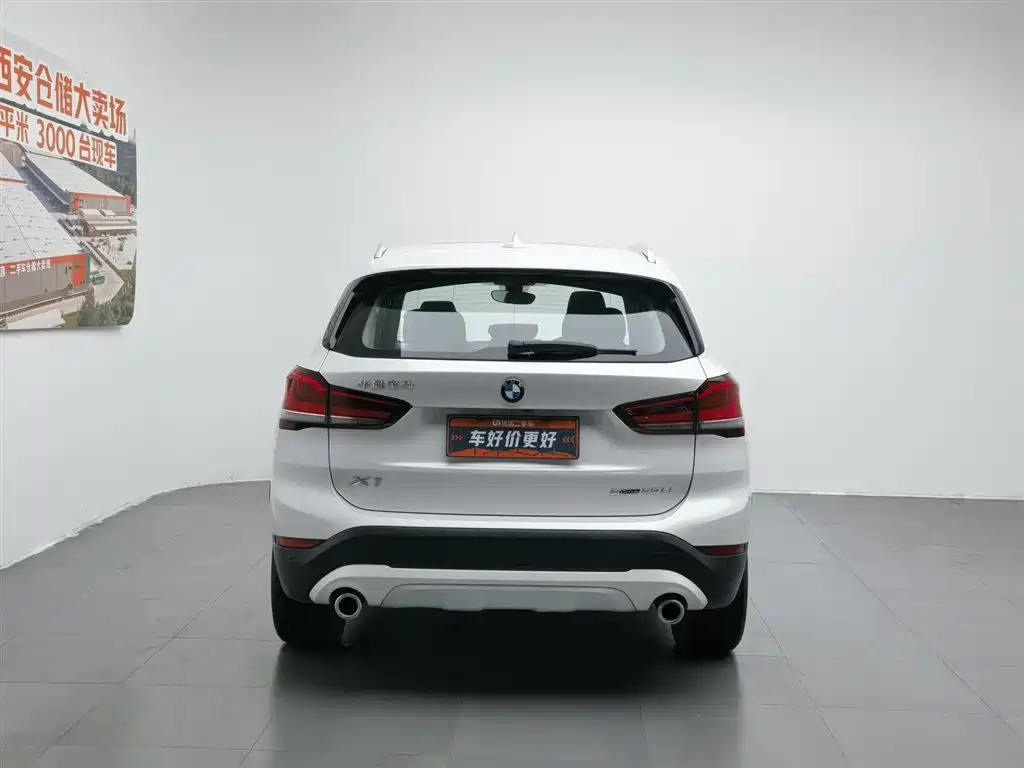 BMW X1 2021 — фото 4