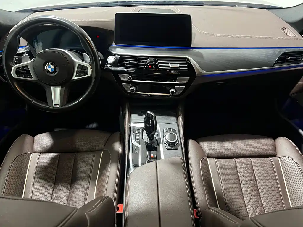 BMW 5 Series 2022 — фото 6