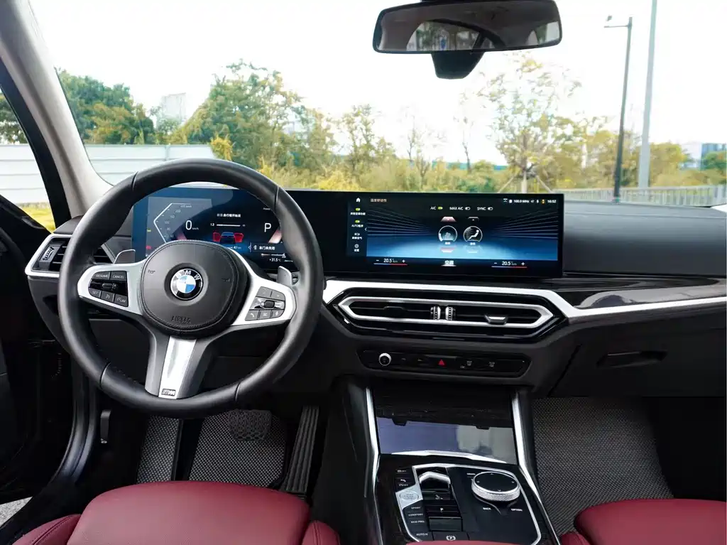 BMW 3 Series 2023 — фото 13