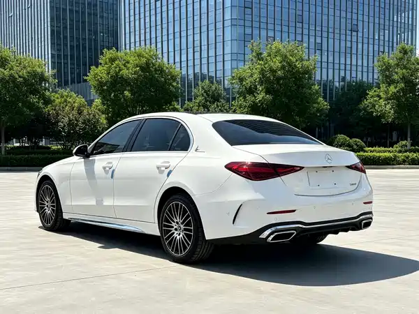 Mercedes-Benz C-Class 2022