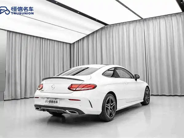Mercedes-Benz C-Class 2020