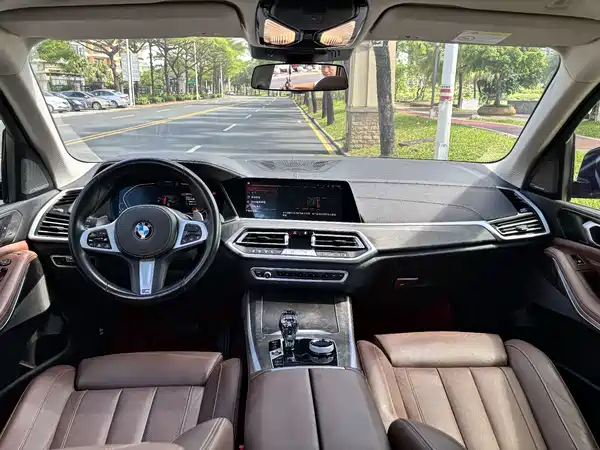 BMW X5 2022
