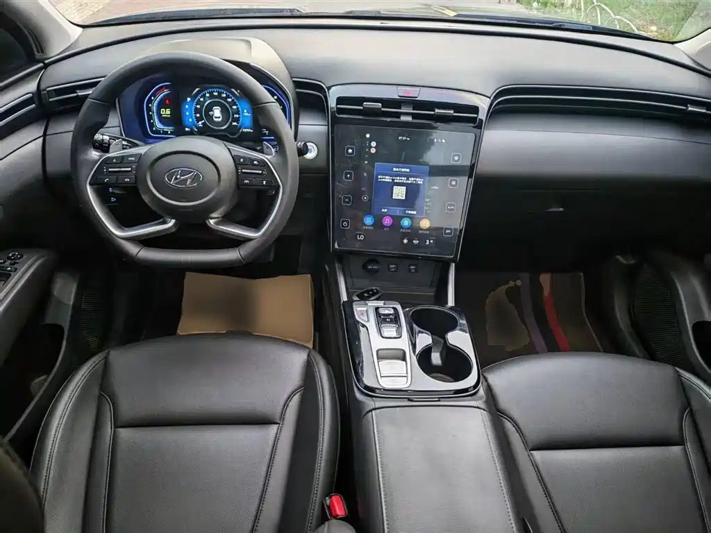 Hyundai Tucson 2023 — фото 10