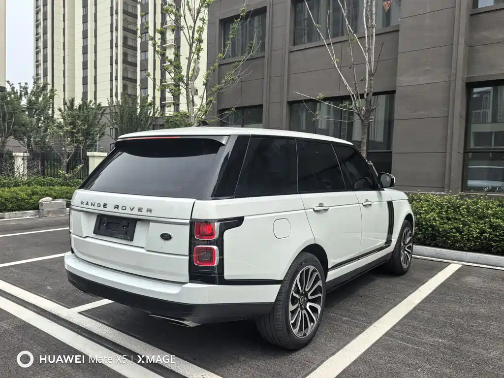 Land Rover Range Rover 2018 — фото 7