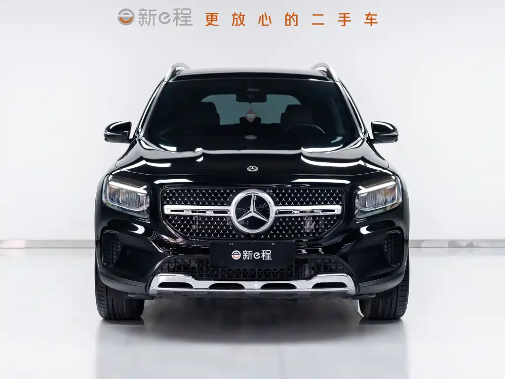 Mercedes-Benz GLB 2024 — фото 2