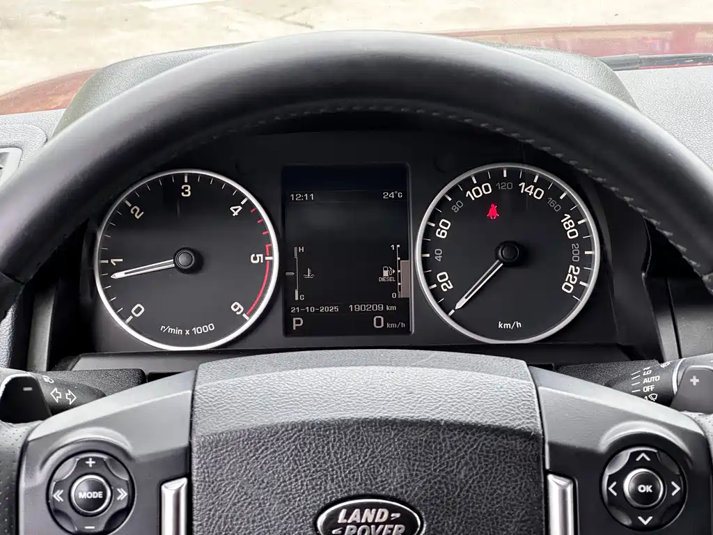 Land Rover Range Rover Sport 2013 — фото 17