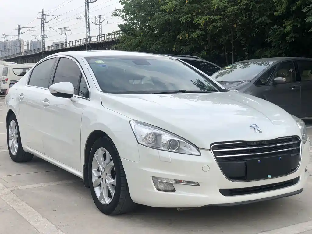 Peugeot 508 2014 — фото 3