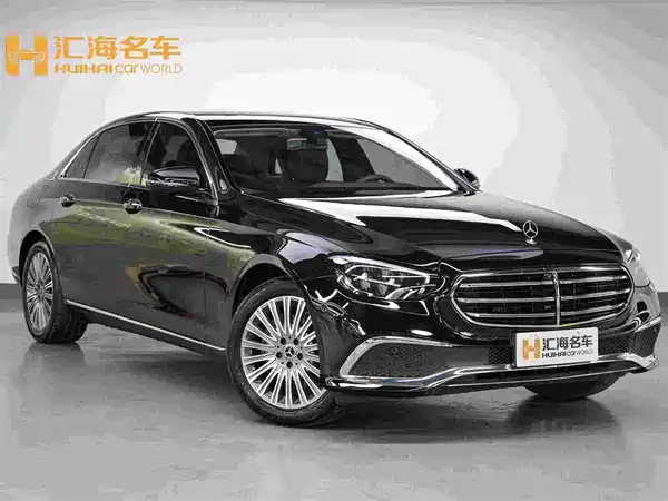 Mercedes-Benz E-Class 2022