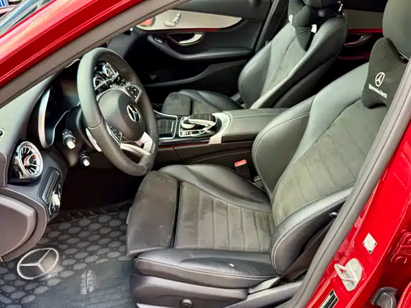 Mercedes-Benz C-Class 2018