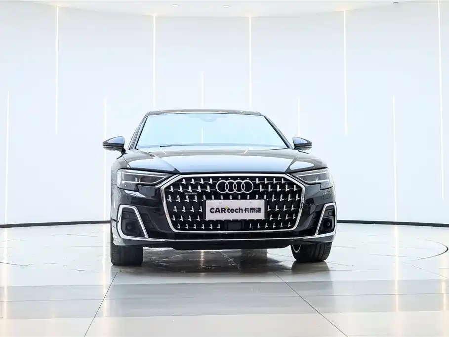 Audi A8 2023 — фото 3