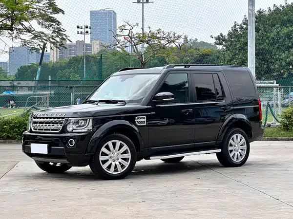 Land Rover Discovery 2015