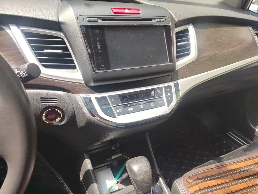 Honda Jade 2015 — фото 9
