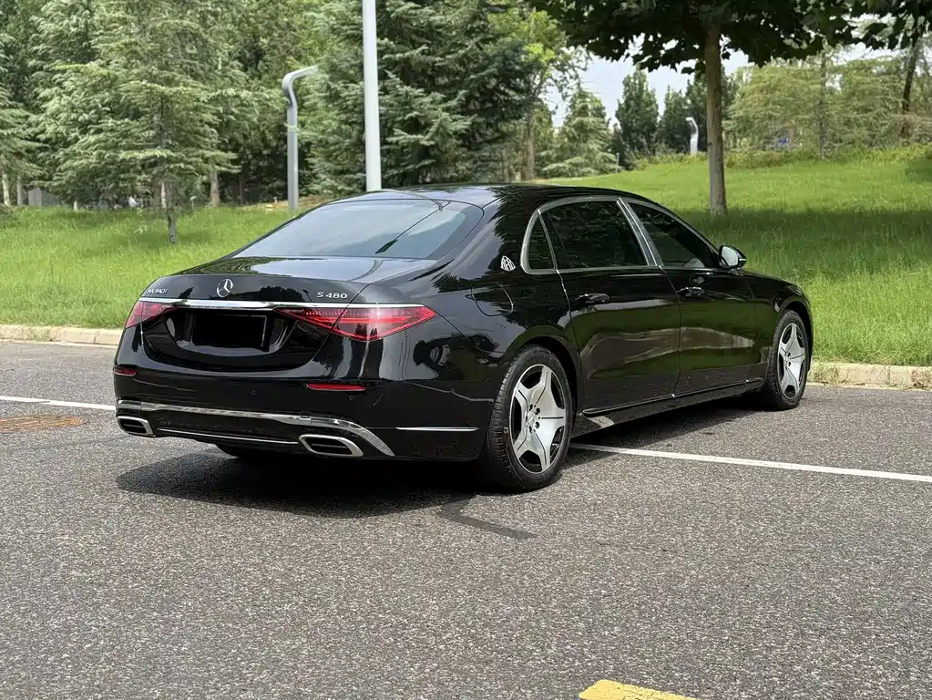 Mercedes-Benz Maybach S-Class 2025 — фото 6