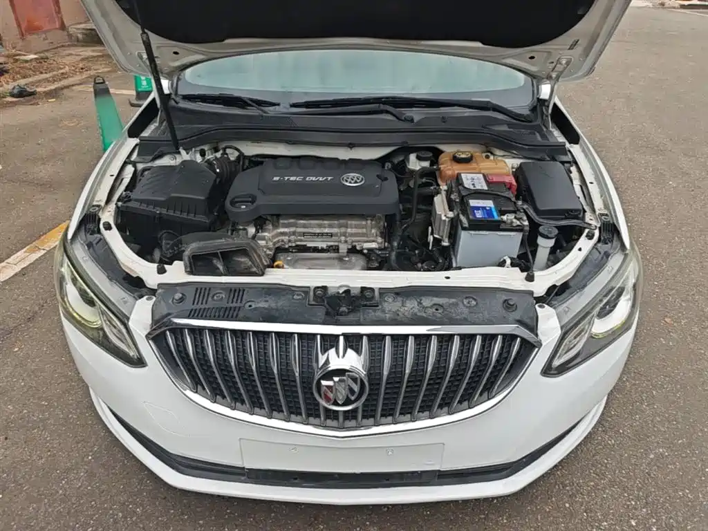 Buick Excelle 2015 — фото 20