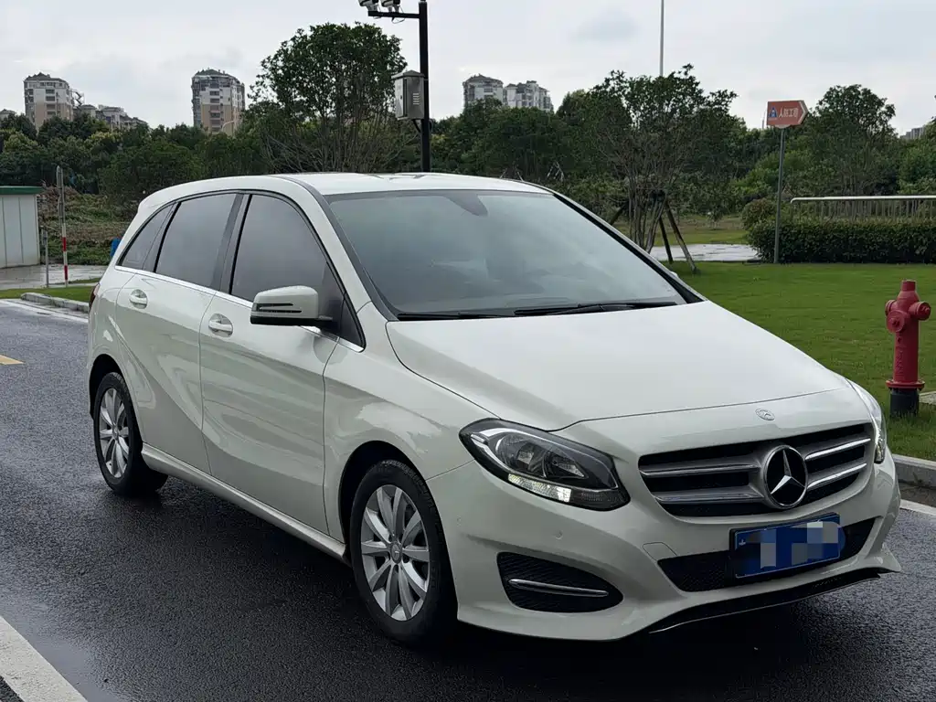 Mercedes-Benz B-Class 2016