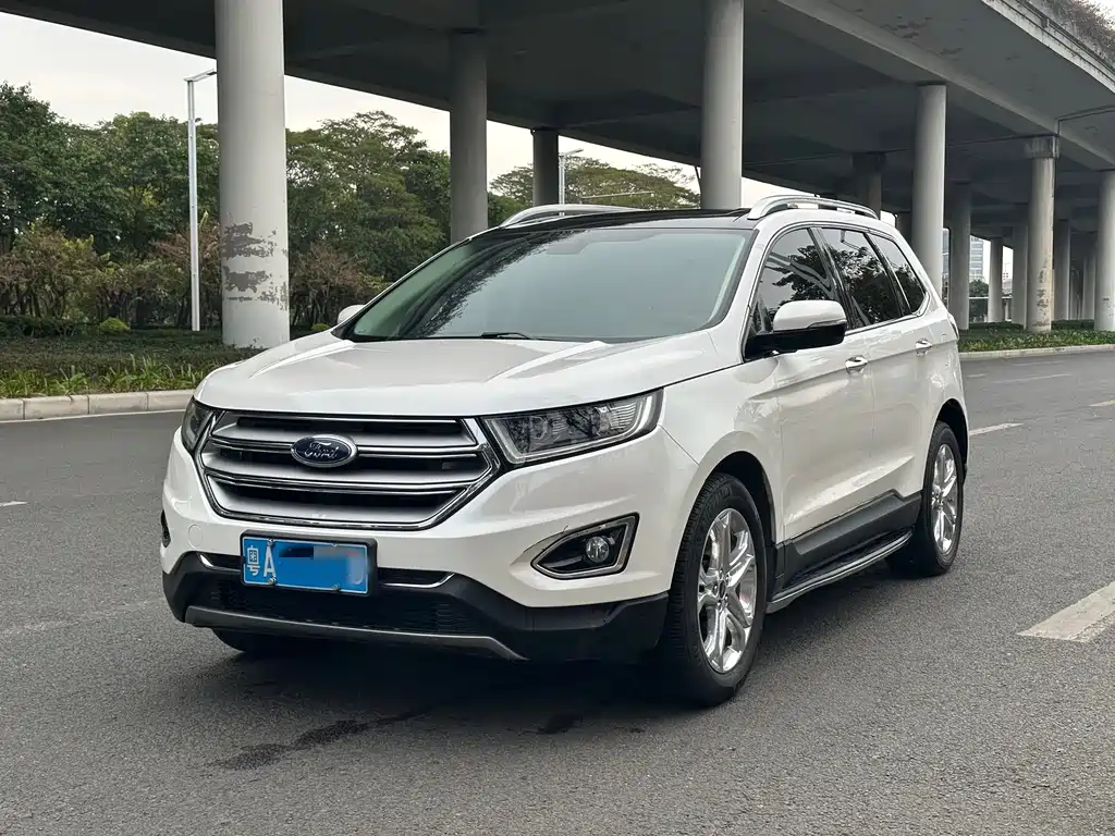Ford Edge 2015 — фото 1