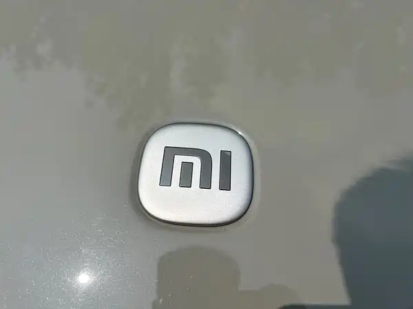 Xiaomi SU7 2025