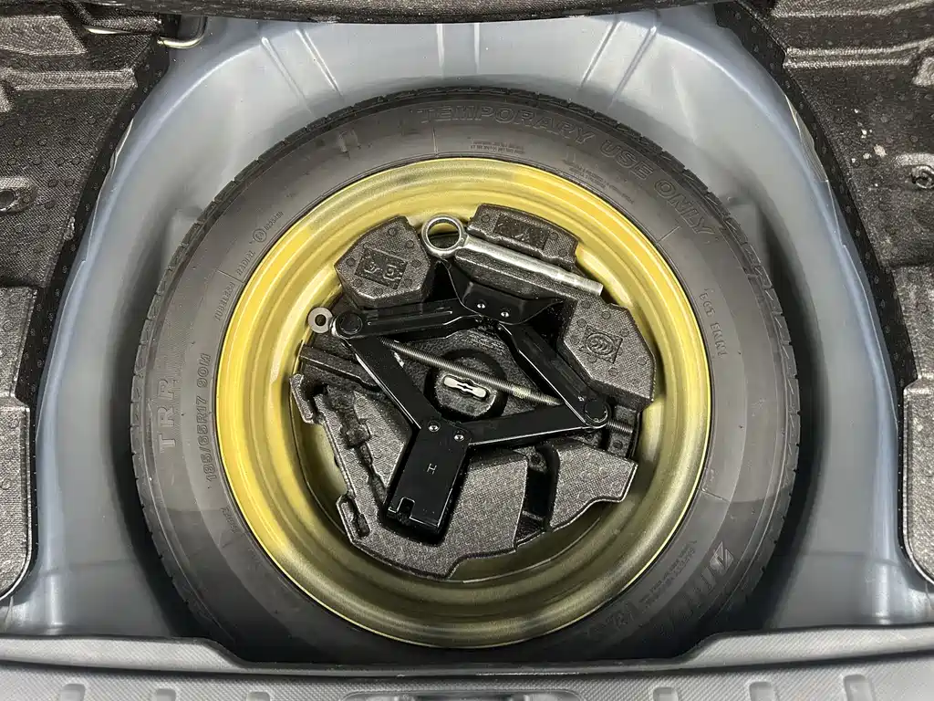 Subaru Forester 2022 — фото 17