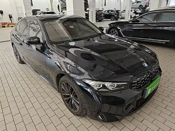 BMW 3 Series 2024