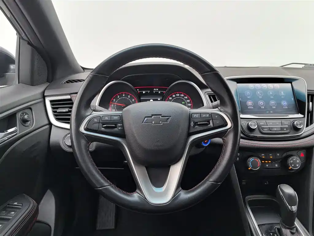 Chevrolet Monza 2019 — фото 11