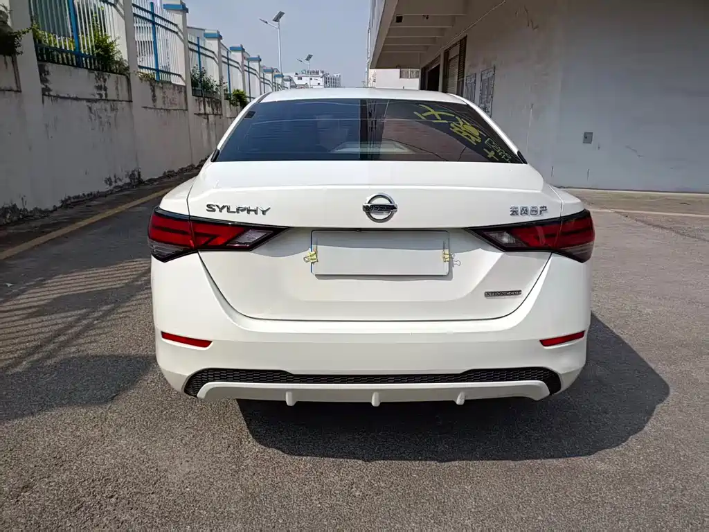 Nissan Sylphy 2020 — фото 11